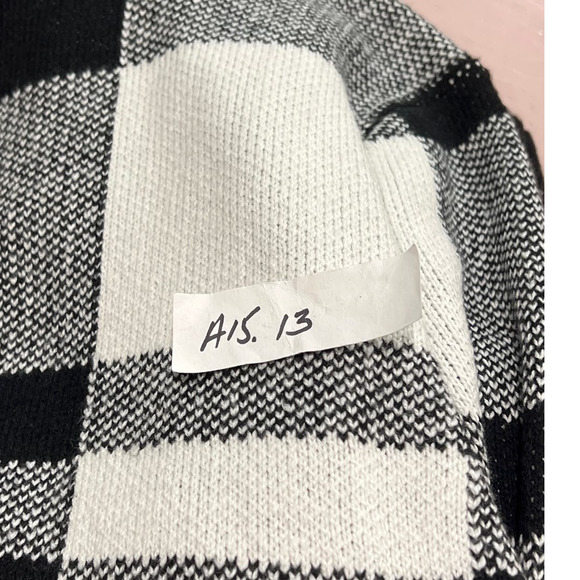 Talbots Cardigan Sweater Jacket Petite Large Black Plaid Shacket Pockets - Picture 9 of 9